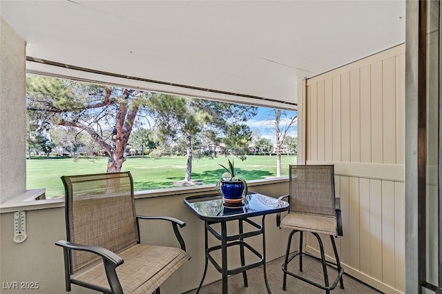 view of sunroom / solarium