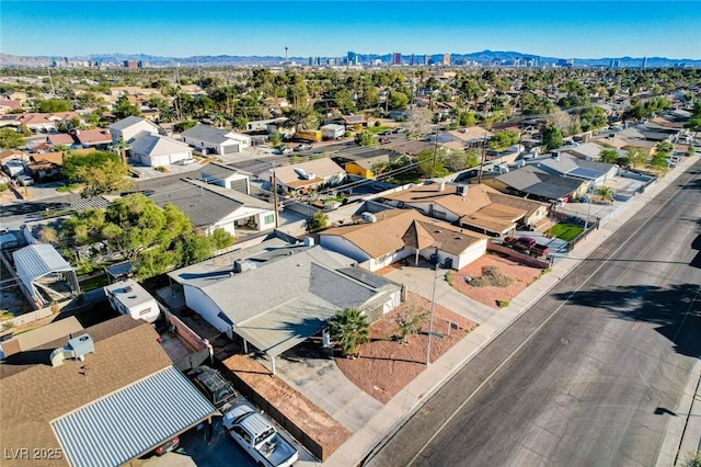 bird's eye view with a mountain view