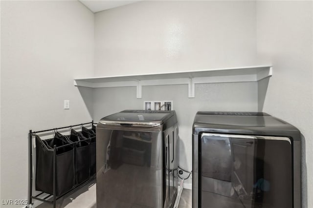9690 Hiking Ave, Las Vegas, NV 89166 - washroom with laundry area and independent washer and dryer