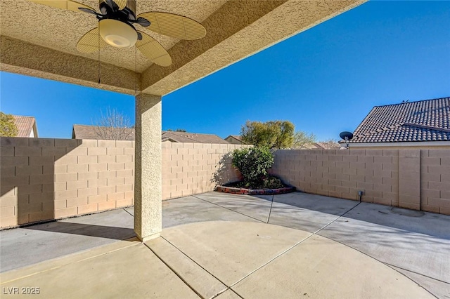 view of patio / terrace featuring a ceiling fan and a fenced backyard