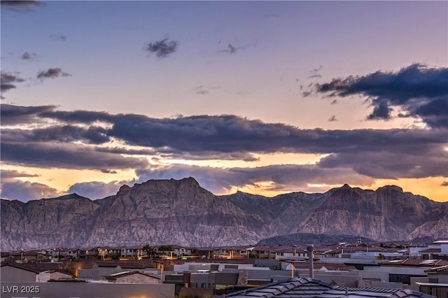 view of mountain feature with a residential view