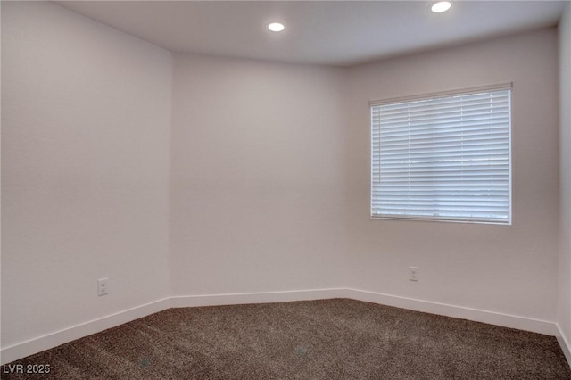 unfurnished room featuring carpet floors, recessed lighting, and baseboards