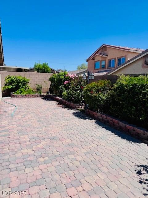4562 White Cap Mill St, Las Vegas, NV 89147 - view of patio with fence
