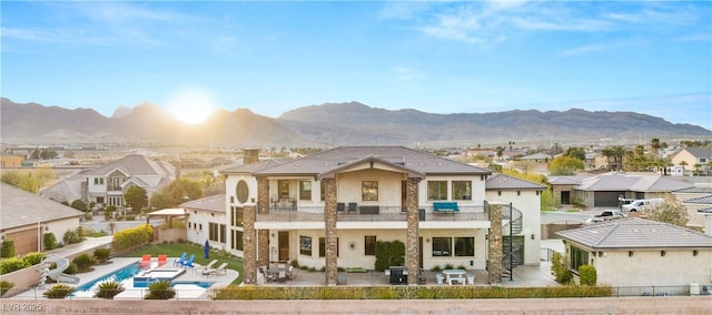 exterior space featuring a residential view