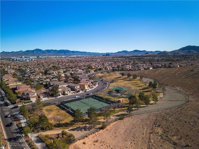 bird's eye view featuring a residential view and a mountain view