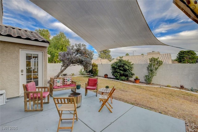 view of patio featuring a fenced backyard