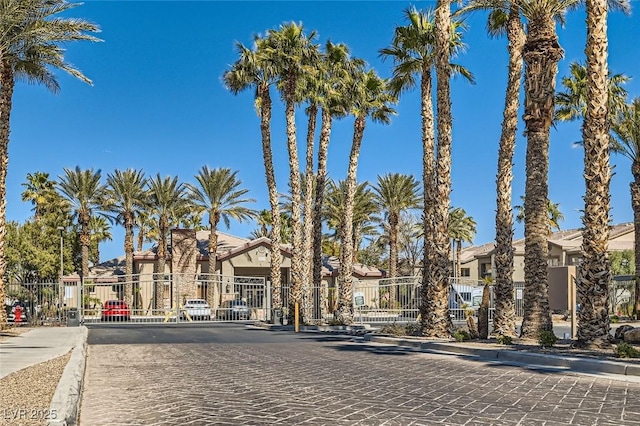 8000 W Badura Ave Unit 1019, Las Vegas, NV 89113 - view of property with a residential view