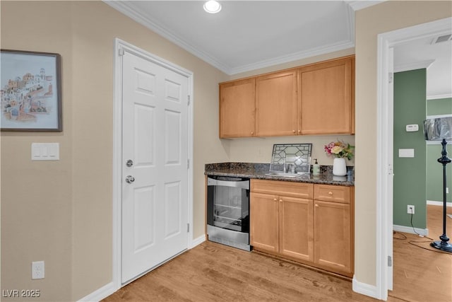 bar with wine cooler, light wood finished floors, and ornamental molding