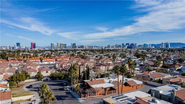 bird's eye view featuring a city view