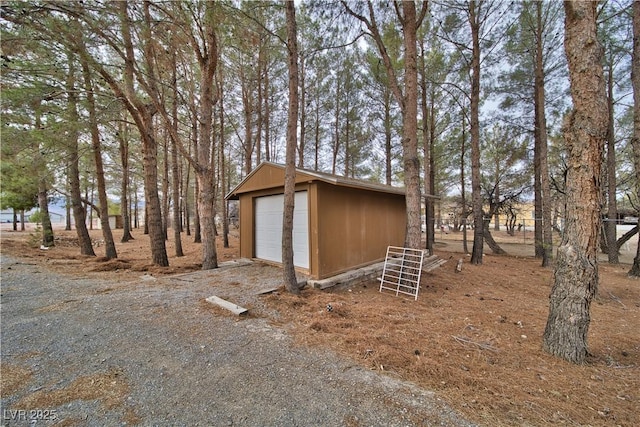 view of outdoor structure featuring an outdoor structure