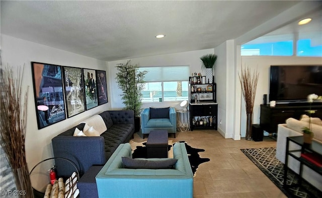 living room featuring recessed lighting