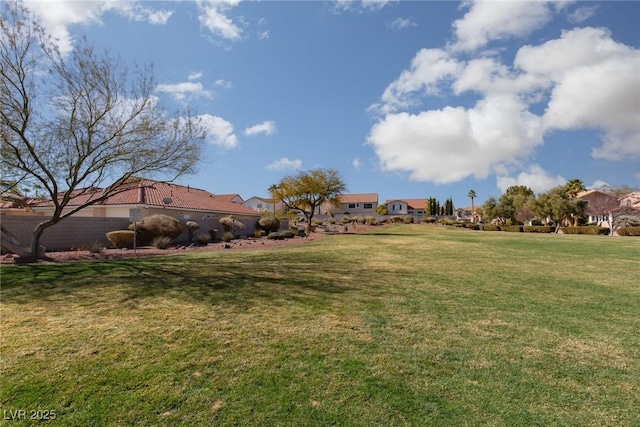 view of yard featuring a residential view