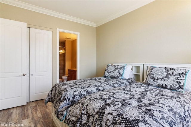 21 Via Visione Unit 201, Henderson, NV 89011 - bedroom with wood finished floors, ornamental molding, and connected bathroom