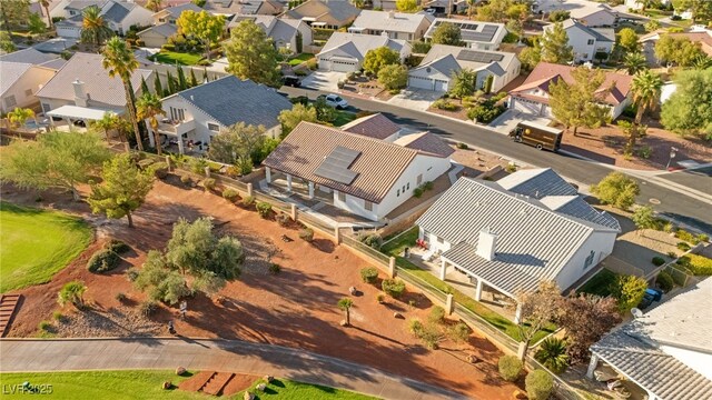 birds eye view of property featuring a residential view