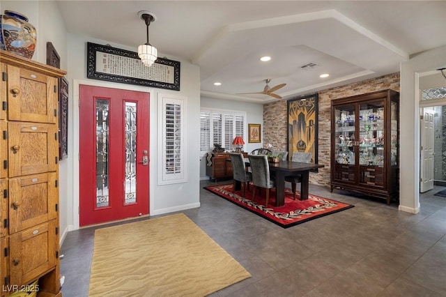 foyer entrance featuring ceiling fan, baseboards, visible vents, and recessed lighting