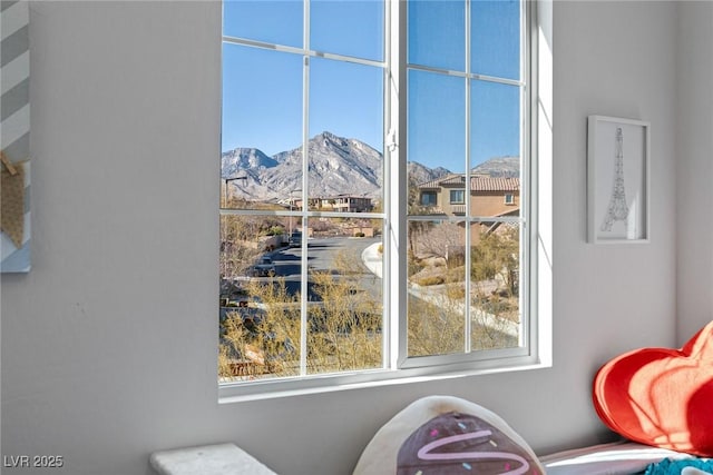 interior details featuring a mountain view