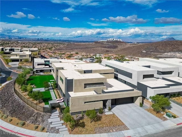 bird's eye view featuring a mountain view