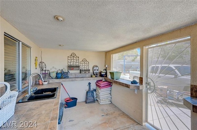 478 Potomac St, Henderson, NV 89015 - sunroom / solarium with a sink