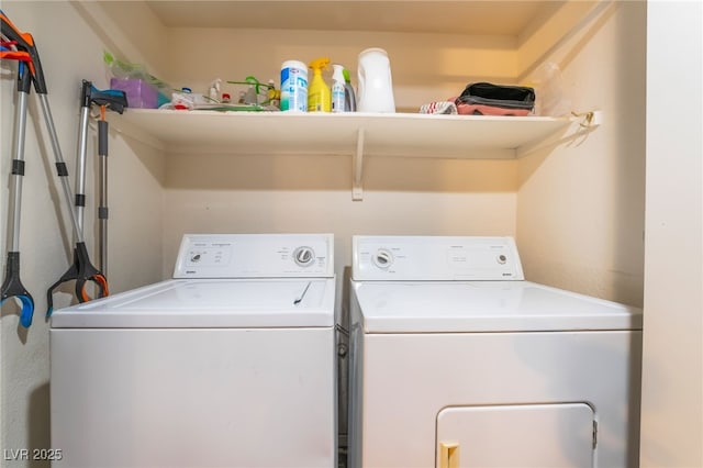 laundry area featuring laundry area and independent washer and dryer