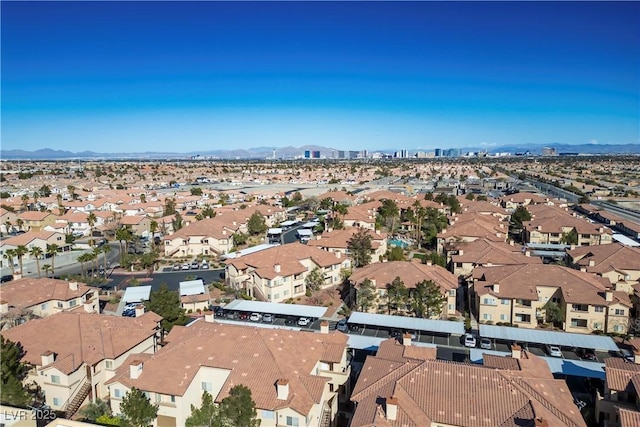 bird's eye view with a residential view