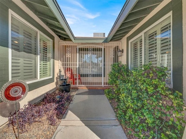 view of entrance to property