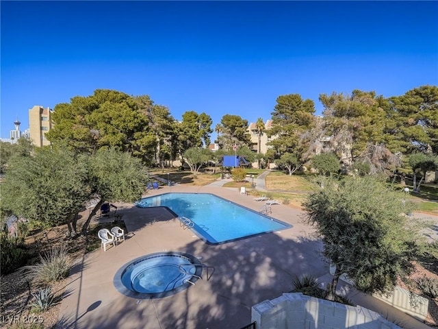 725 N Royal Crest Cir Unit 213, Las Vegas, NV 89169 - photo 28