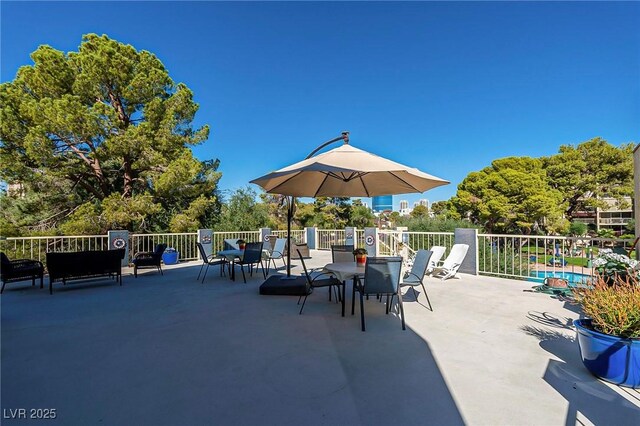725 N Royal Crest Cir Unit 213, Las Vegas, NV 89169 - photo 23