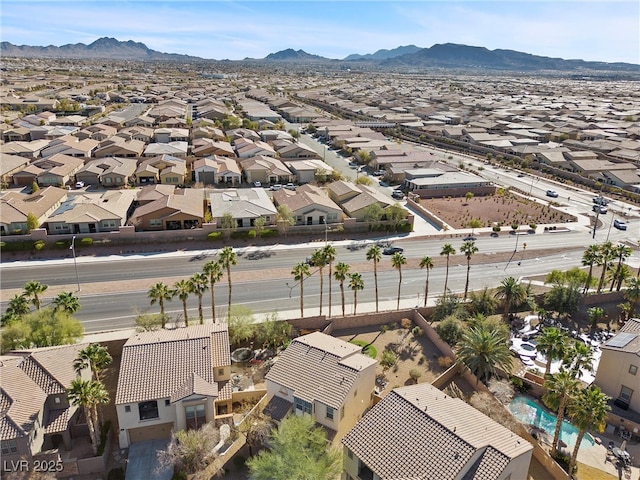 aerial view featuring a residential view and a mountain view