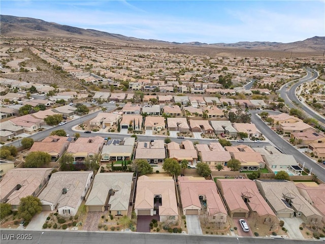 bird's eye view featuring a residential view and a mountain view