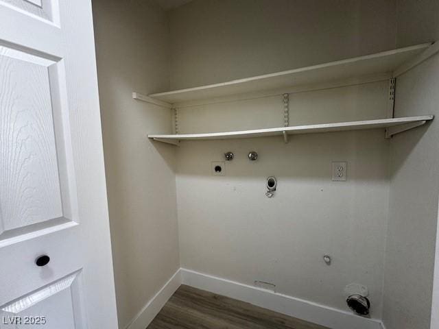 laundry room featuring baseboards, laundry area, washer hookup, and hookup for a gas dryer