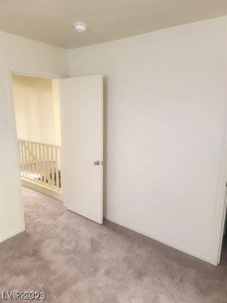 empty room with carpet