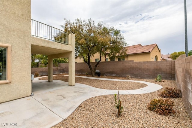 view of patio with a fenced backyard