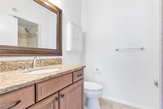 full bathroom with visible vents, baseboards, toilet, vanity, and a shower