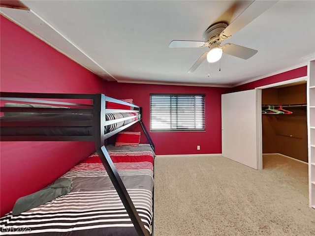 unfurnished bedroom with a ceiling fan