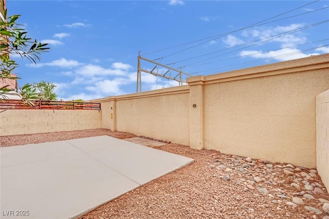 view of patio featuring a fenced backyard