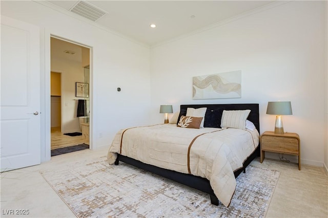 bedroom with baseboards, visible vents, light colored carpet, crown molding, and recessed lighting