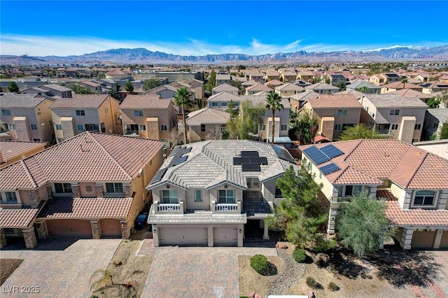 birds eye view of property featuring a residential view and a mountain view