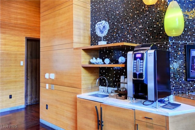 3750 Las Vegas Blvd Unit 2711, Las Vegas, NV 89158 - bar featuring a sink and tasteful backsplash