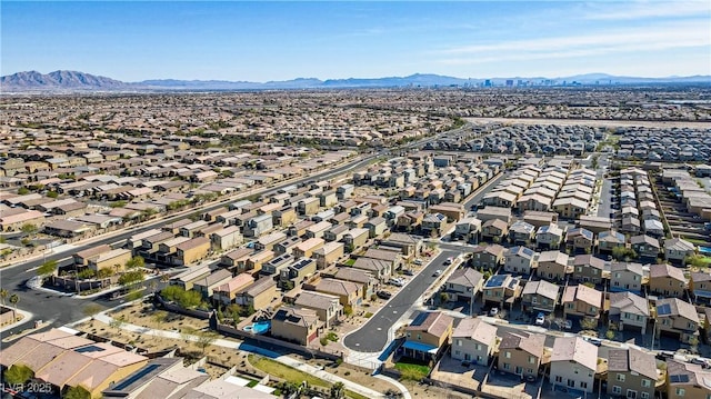 birds eye view of property featuring a residential view and a mountain view