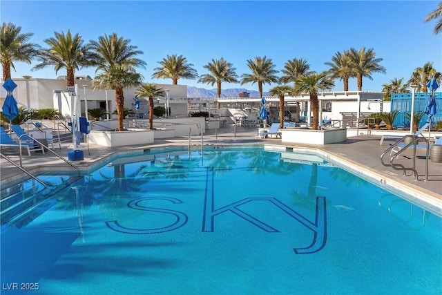 2700 Las Vegas Blvd Unit 1202, Las Vegas, NV 89109 - community pool with a patio area