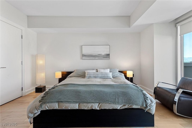 2700 Las Vegas Blvd Unit 1202, Las Vegas, NV 89109 - bedroom featuring light wood finished floors