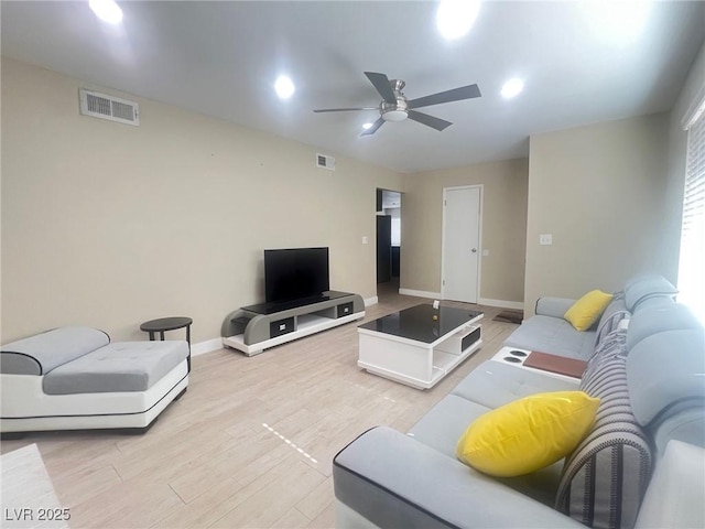 4194 Greenpoint St, Las Vegas, NV 89147 - living area featuring ceiling fan, light wood-type flooring, and recessed lighting