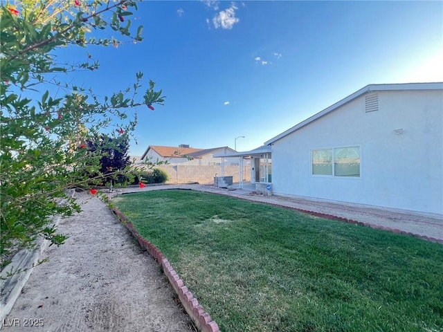 4194 Greenpoint St, Las Vegas, NV 89147 - view of yard featuring a patio