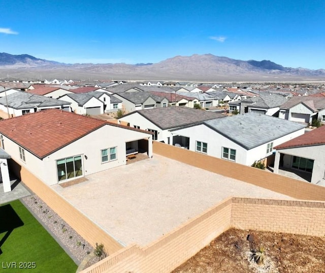 property view of mountains with a residential view