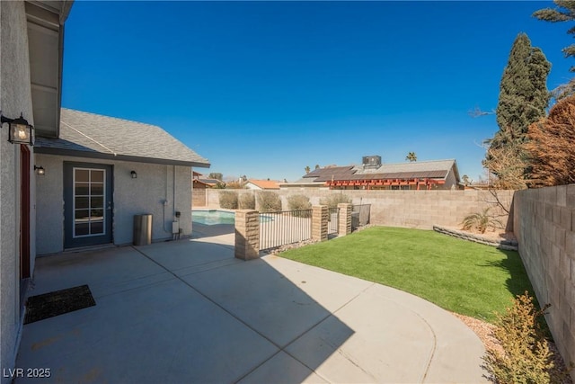 6284 Pinewood Ave, Las Vegas, NV 89103 - view of patio with a fenced backyard