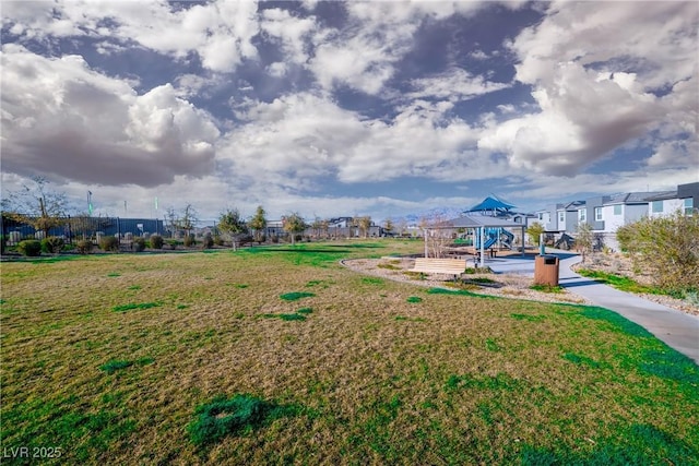 10009 Locking Biner Ave, Las Vegas, NV 89166 - view of grassy yard