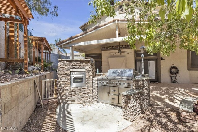 3047 Whispering Crest Dr, Henderson, NV 89052 - view of patio featuring ceiling fan