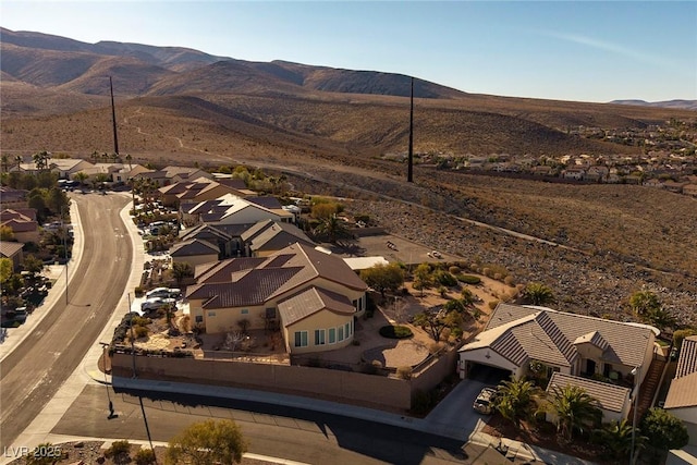 aerial view featuring a residential view and a mountain view