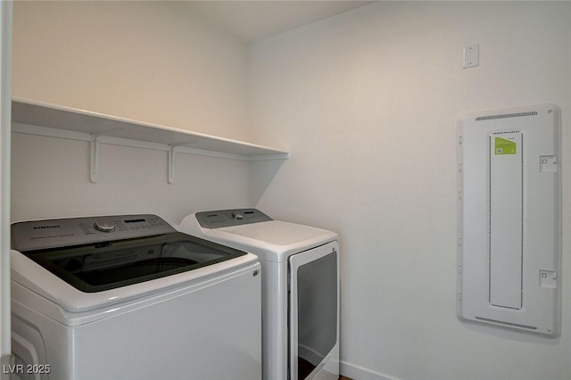 washroom with laundry area and washing machine and dryer