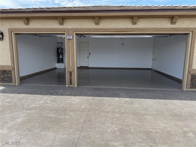 3080 S Prairie Ave, Pahrump, NV 89048 - garage featuring water heater